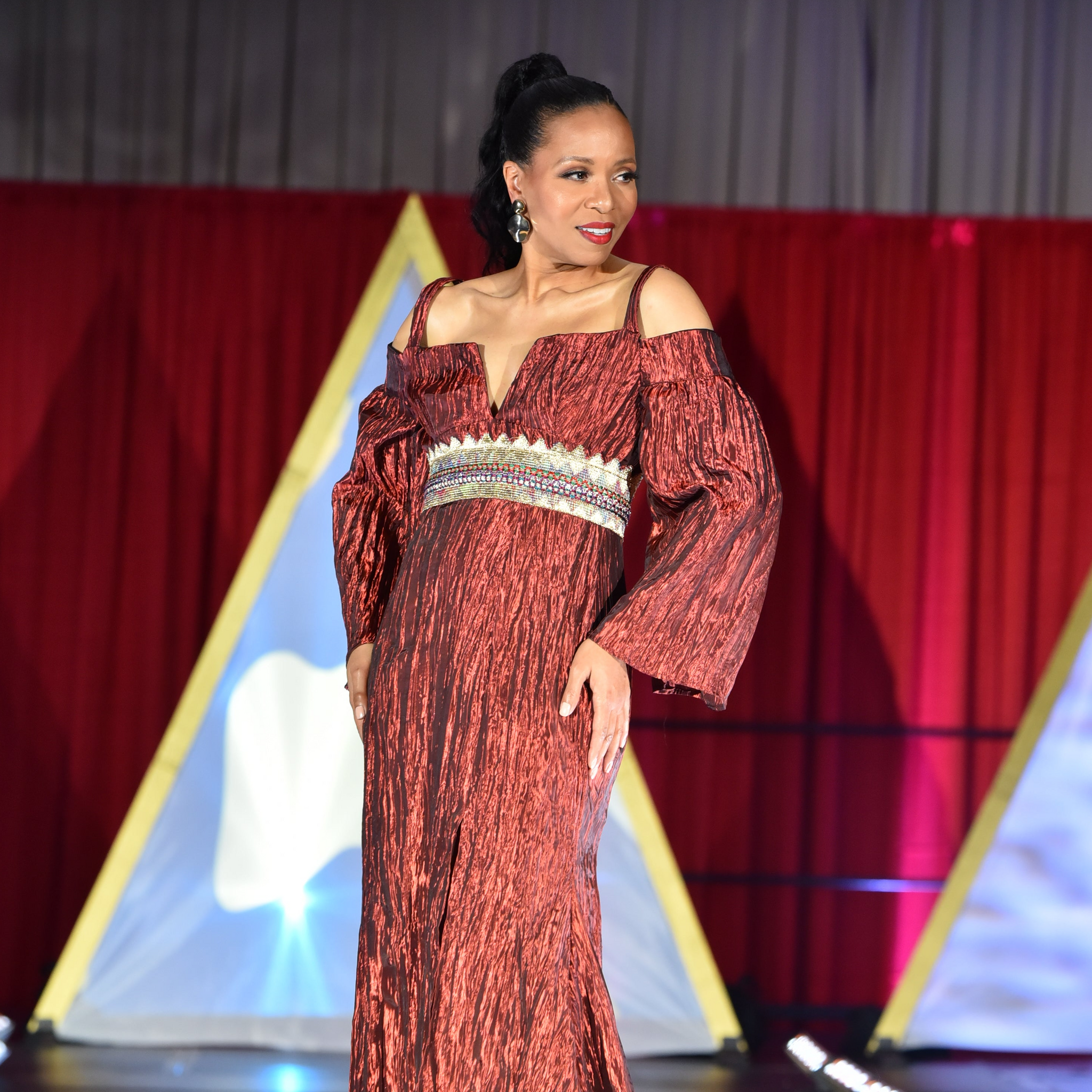 2024 Fashion Show Collection-Crinkle Taffeta Burnt-Red Formal Dress! Sunday Best-Designs 2024 Fashion Show Collection-Crinkle Taffeta Burnt-Red Formal Dress! Sunday Best-Designs