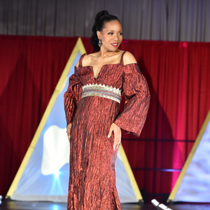 2024 Fashion Show Collection-Crinkle Taffeta Burnt-Red Formal Dress!